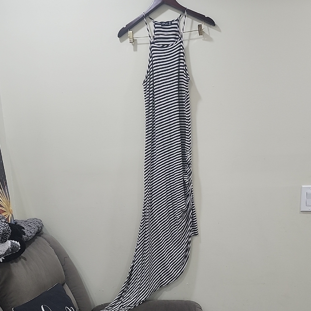 Popular Chic Striped Maxi Dress - Picture 3 of 11